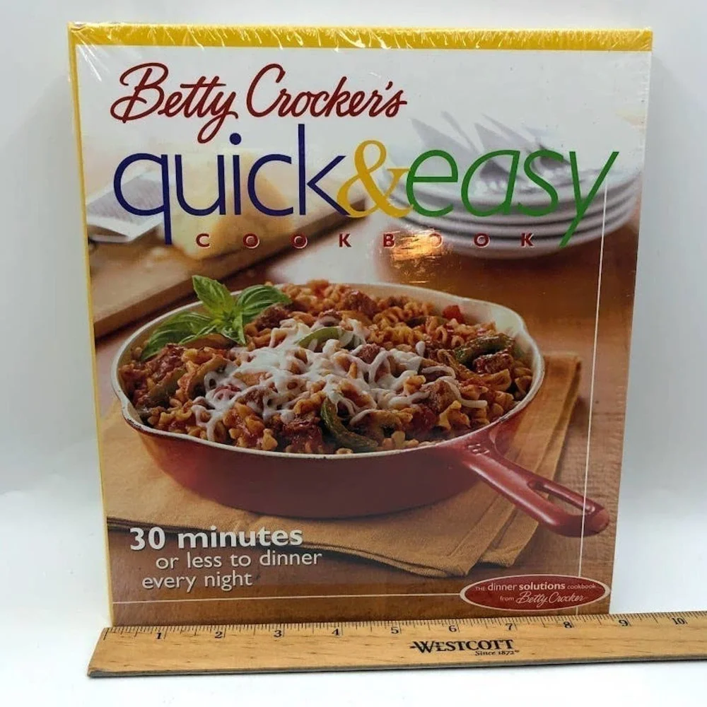 Betty Crocker Quick & Easy Cookbook NIP Dinner